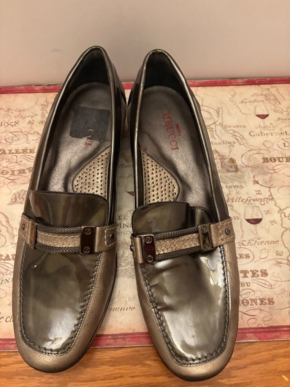 Meucci Women's Metallic Loafers - Size 11 M - CAD $40